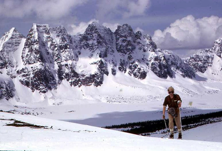 09 Bill with the Ramparts as a backdrop