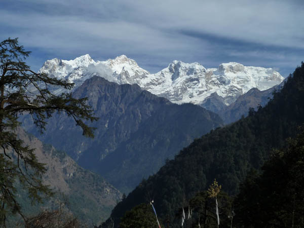 15 The Manaslu Range