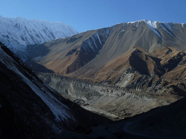 28 Nepalese mountain landscape