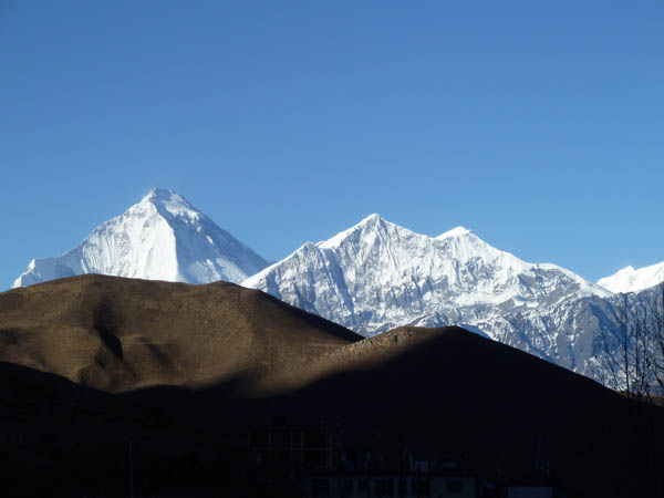 01 Dhaulagiri (l) and Tukuche (cen) in the morning from our hotel roof