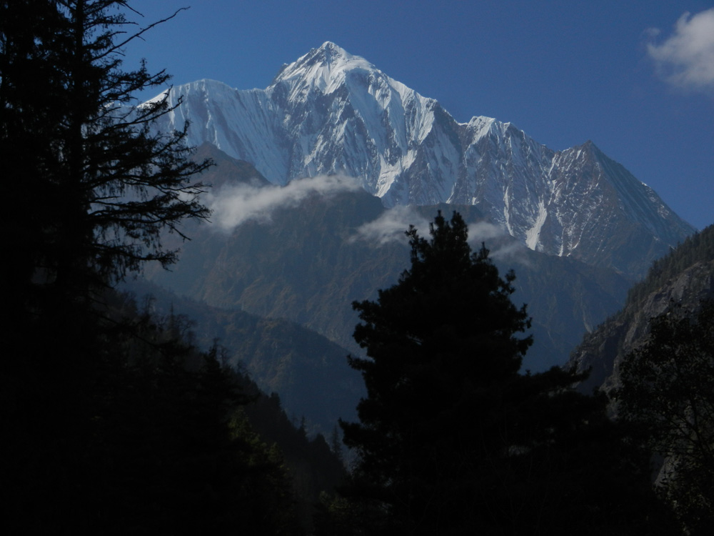 06 First views of Annapurna II