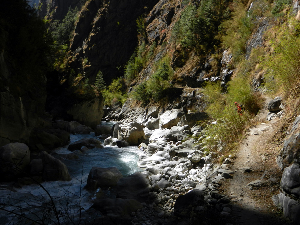 11 A typical view along the Naar Valley trail