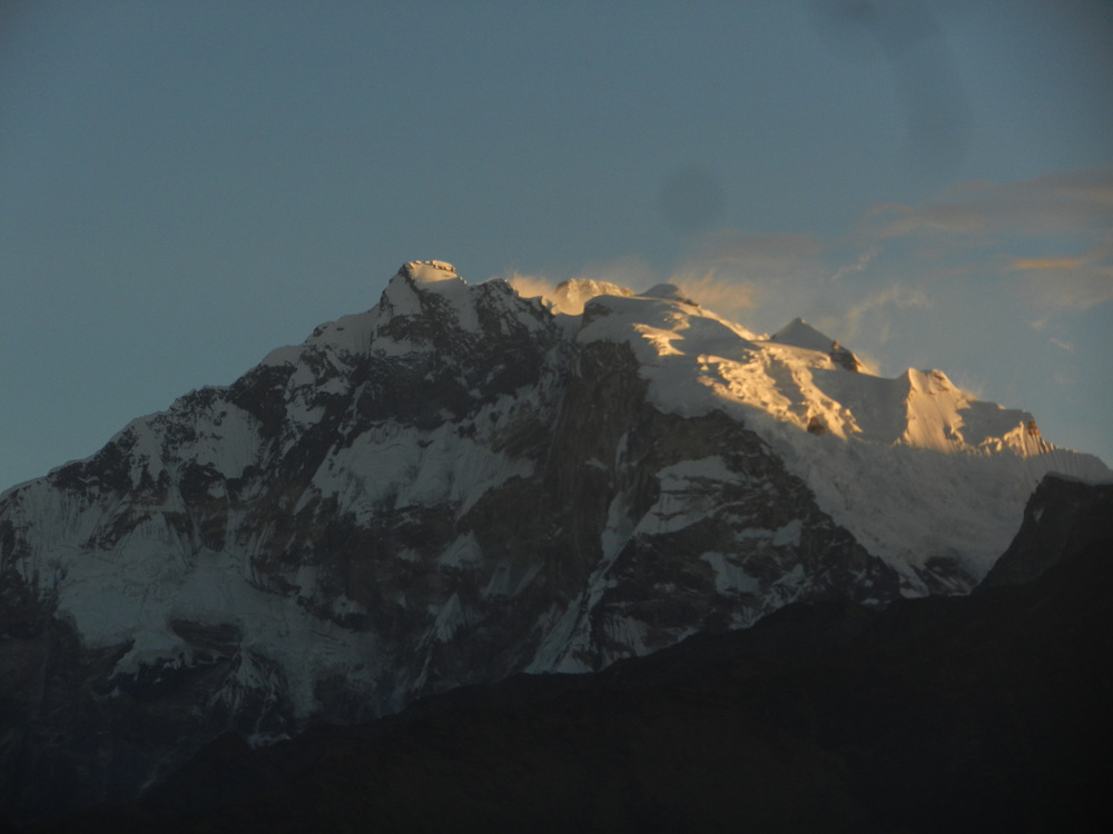 11 Snow blowing on the top of Annapurna !