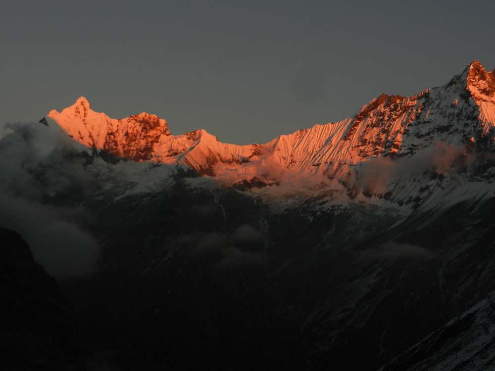 22 The ridge between Annapurna Southe (left) and Annapurna I (right)