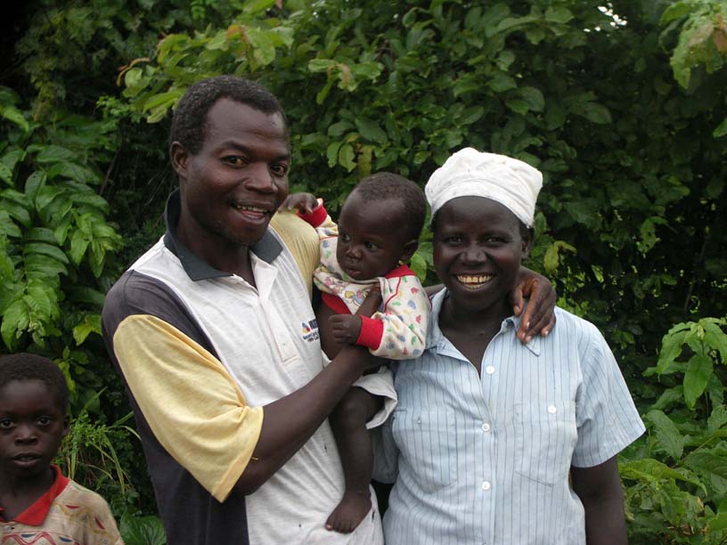 08 William, Mbaza's uncle, his first born and his wife